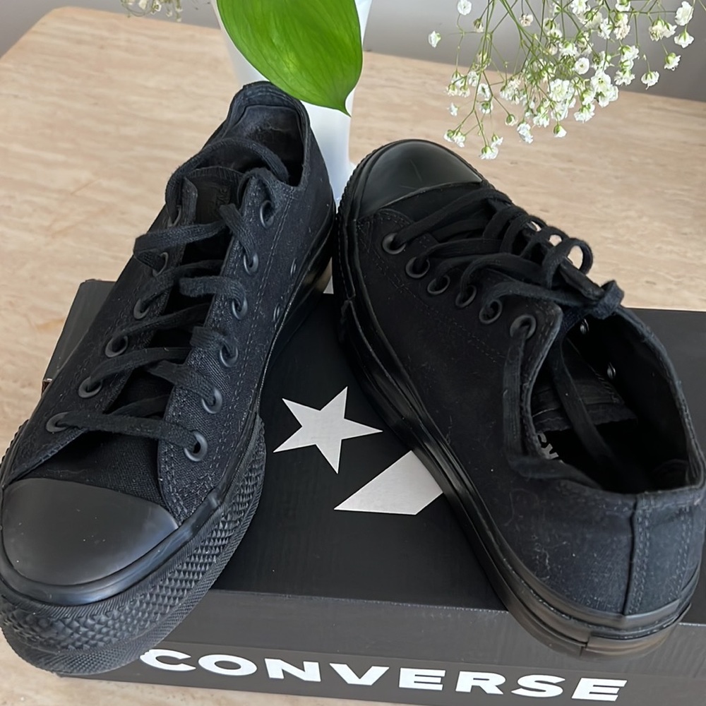 Black Converse All Star Lift Low tops